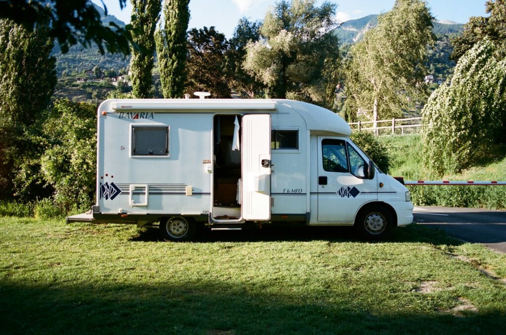 Long-Term RV Parking Etiquette What Every Camper Should Know